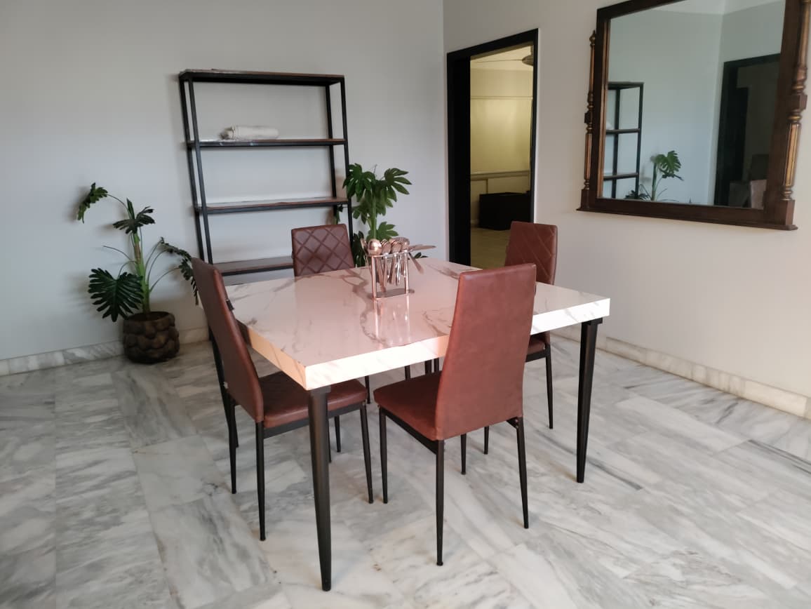 10 Bedroom Near Aga Khan, Dhoraji