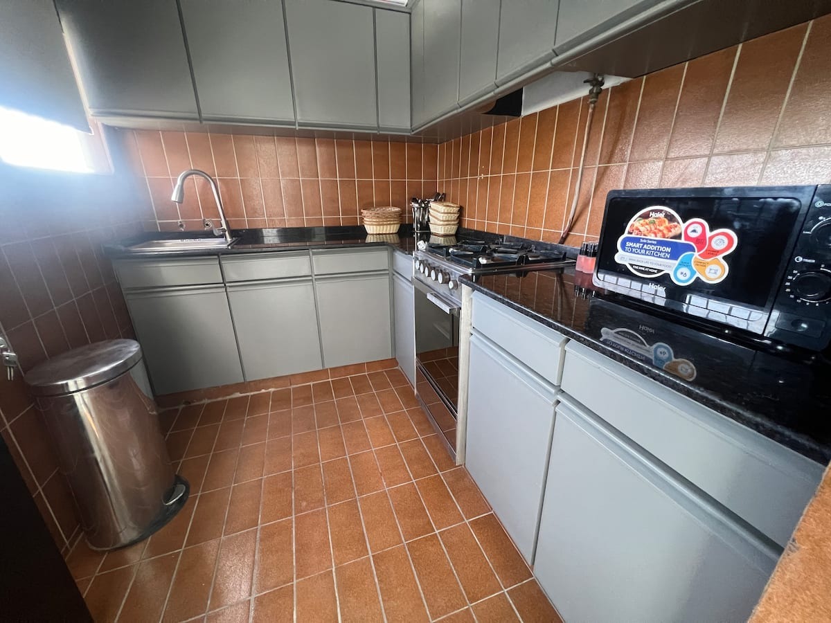 2 Bedroom 2nd Floor in Dhoraji (Aga Khan)