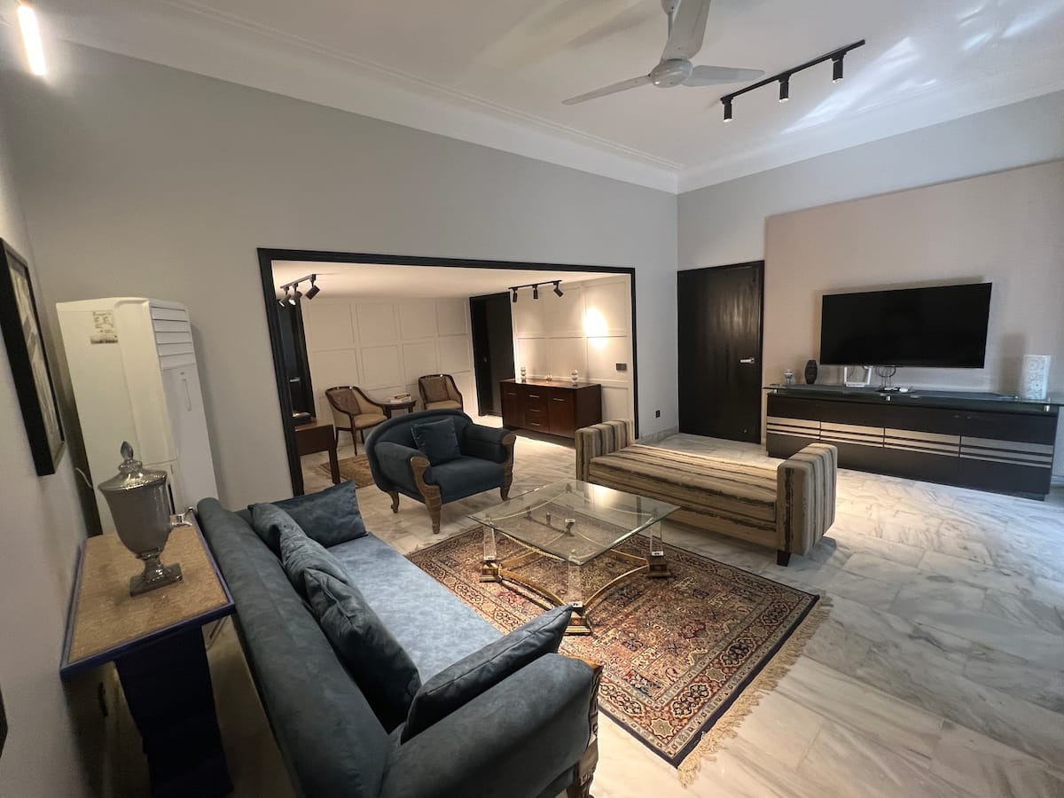 3 Bedroom Ground Unit in Dhoraji (Aga Khan)